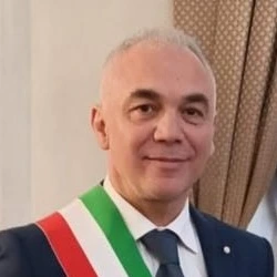 Profilo di Luigi Martina