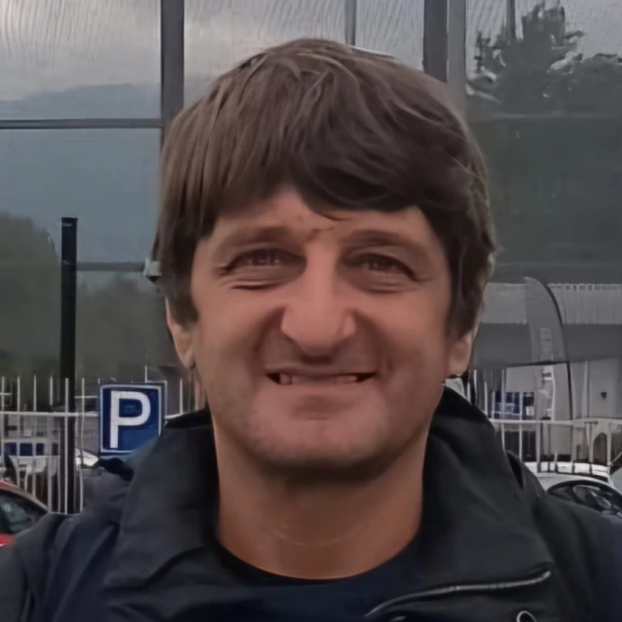 Profilo di Valentino Troisi